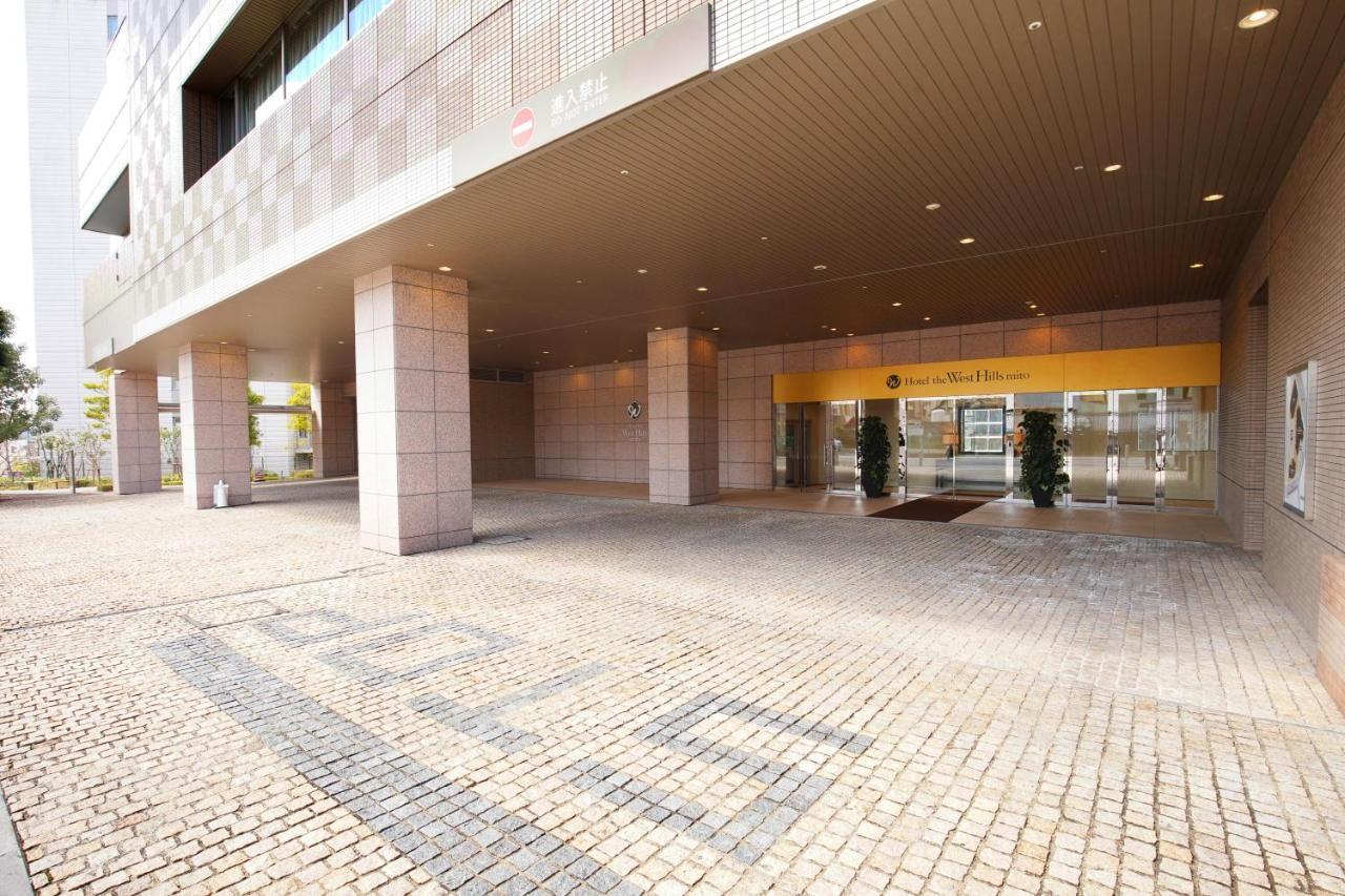 Hotel The West Hills Mito Exterior photo